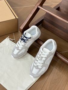 รองเท้ากีฬาลำลองสำหรับผู้หญิงคุณภาพสูง - สไตล์เดียวกับสินค้าชื่อดัง รองเท้าลำลองที่ใส่สบายและใช้งานได้หลากหลาย - Product Image 3