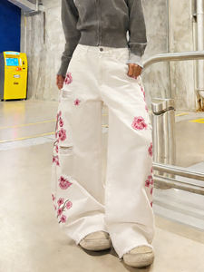 Jeans pour femmes personnalisés, jeans blancs délavés à l'acide, jeans taille basse pour femmes - Product Image 4