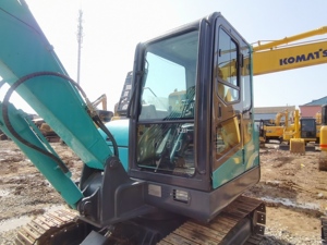 Mini-excavatrice hydraulique multifonctionnelle SWE60E, mini-excavatrice sur chenilles d'occasion de 6 tonnes, vendue à prix réduit - Product Image 5