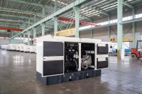 Groupe électrogène diesel super silencieux Goldlink Power 2026, nouveau modèle 375 kVA 300 kW, avec cabine insonorisée, pour centrale électrique