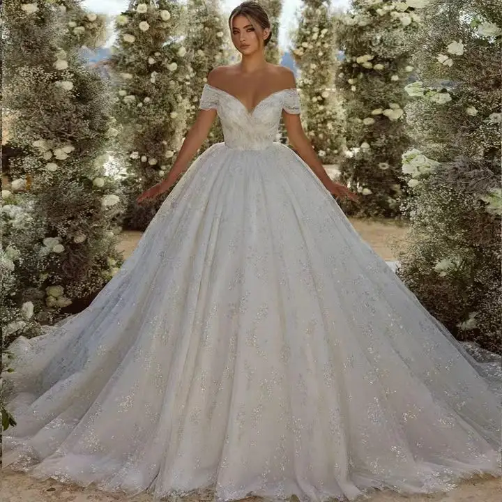 Nouveau Style chérie robe de bal robes de mariée avec perles dentelle hors de l'épaule parole longueur jupes de mariée