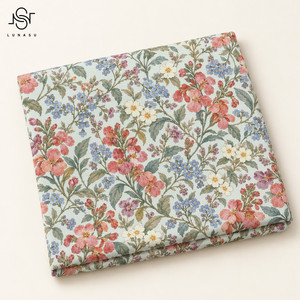 Vintage Blumenmuster Baumwoll-Voile-Stoff mit Vergissmeinnicht-Print, Leichter Baumwoll-Popeline für Schneiderei - Product Image 3