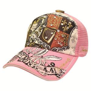Casquette en maille carrée à 5 panneaux unisexe bon marché, imprimée en jacquard, avec logo brodé et strass - Product Image 6
