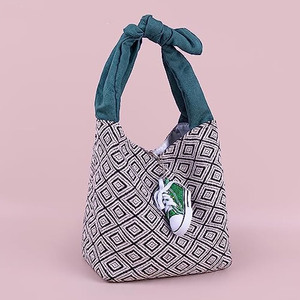 Nuevo diseño de lujo con diamantes de imitación para zapatos, llaveros para parejas, Bling Diamond Sport 3D <span class=keywords><strong>Sneaker</strong></span>, llavero para mujer, bolso, llavero para coche - Product Image 4