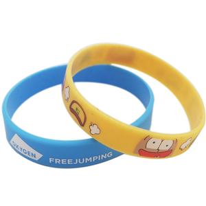 कस्टम निर्मित सिलिकॉन रिस्टबैंड निगेरिया सिल्का कंगन अंधेरे में चमक जाता है। - Product Image 6