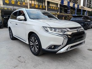 Vente Flash - <span class=keywords><strong>Mitsubishi</strong></span> <span class=keywords><strong>Outlander</strong></span> d'occasion <span class=keywords><strong>2020</strong></span>, 2.4L essence, SUV 4x4, 5 places, excellent état, faible kilométrage, SUV familial d'occasion - Product Image 4