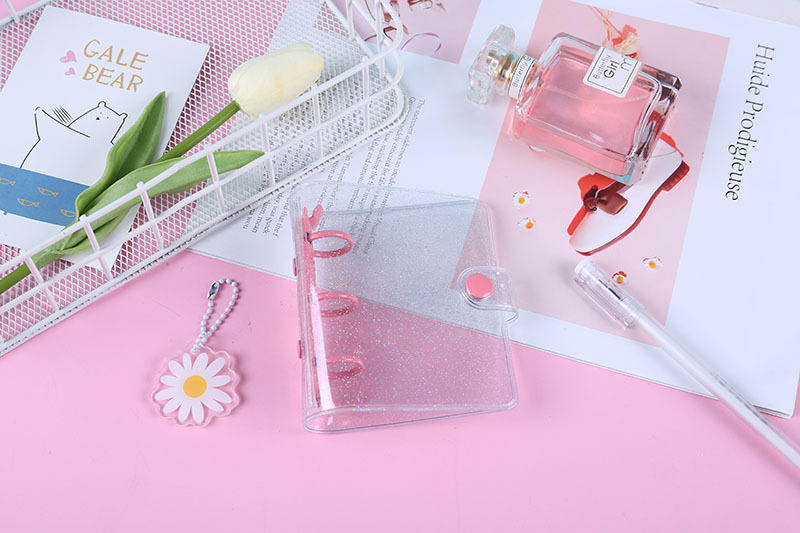 Rosa + cubierta clara del brillo