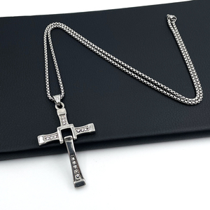 MD joyería de moda Fast <span class=keywords><strong>and</strong></span> <span class=keywords><strong>Furious</strong></span> Cross fans de la película hombres banda taladro collar de cristal colgante de acero inoxidable - Product Image 4