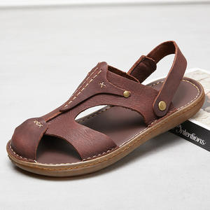 Sandalias de Cuero Genuino Hechas a Mano para Hombre, Punta Cerrada, Verano 2026, Cómodas y Duraderas, Calzado Masculino, Venta al Por Mayor de Fábrica - Product Image 1