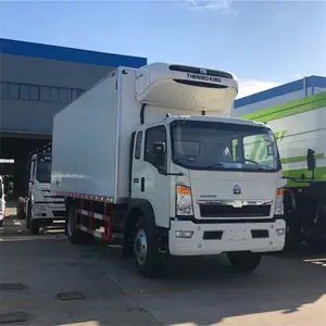 中国重汽豪沃4*2冰淇淋冷冻车10吨热王制冷机组卡车