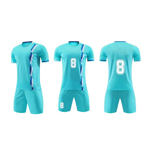 Combinaison de football respirante à séchage rapide de haute qualité pour adultes uniformes de football à manches courtes de couleur unie - Product Image 5