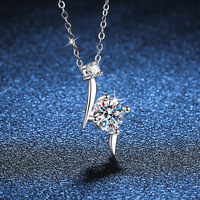 Pendentif Moissanite Double Rond Élégant et Courbé, Personnalisable avec Logo, Fabrication en Petites Séries, Prix de Gros, Moulage Rapide en 3 Jours