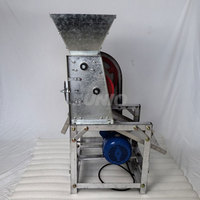 Mini dépulpeuse de café à moteur pour la pulpe de fruit de café frais enlevant la capacité 200-300 kilogrammes par heure