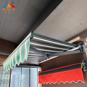 Auvent rétractable électrique à commande à distance avec structure en aluminium et <span class=keywords><strong>toile</strong></span> acrylique, fabriqué par l'usine Aikeli - Product Image 4