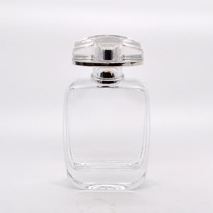 50 ml <span class=keywords><strong>rectangular</strong></span> transparente botella <span class=keywords><strong>de</strong></span> perfume <span class=keywords><strong>de</strong></span> <span class=keywords><strong>vidrio</strong></span> con cristal <span class=keywords><strong>de</strong></span> la tapa - Product Image 1