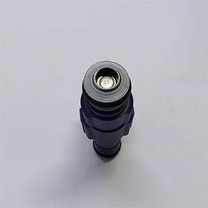 Boquilla de inyector de combustible de 4 orificios para Mercury para Ford Focus <span class=keywords><strong>Escape</strong></span> 2.0L 2.3L gasolina 0280156162 - Product Image 4