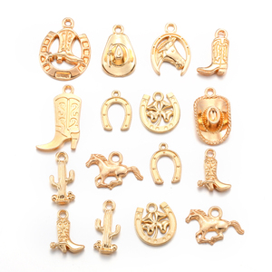 قبعة حذاء رعاة البقر المعدنية المصنوعة من سبيكة معدنية جذابة بتصميم رعاة البقر لصنع القلادات والأقراط والقلادات U102 - Product Image 6