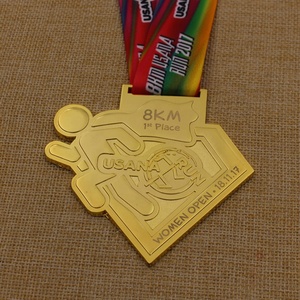 Medalla de acabado <span class=keywords><strong>USANA</strong></span> Run de 8km con esmalte de color negro personalizado con ilustraciones gratuitas - Product Image 3