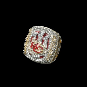 Bague Super Bowl 57 des Kansas City Chiefs avec partie supérieure amovible, transformable en collier pendentif, sertie de zircons, bijoux pour fans de la NFL - Product Image 1