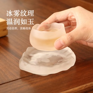 Tasse à thé en verre givré avec soucoupe, résistante à la chaleur, de forme irrégulière, nouveau style chinois, pour la maison, la salle de thé, la maison de thé - Product Image 4