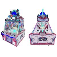 Mesin Penjual Hadiah Koin Otomatis Lengan Robot Ganda 2-Pemain dengan Platform Berputar untuk Taman Hiburan