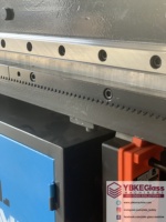 Centro de Corte de Vidrio CNC con Pantalla Táctil Digital YBKE, Estación Automática de Procesamiento de Láminas de Vidrio con Sistema de Grabado por Pórtico