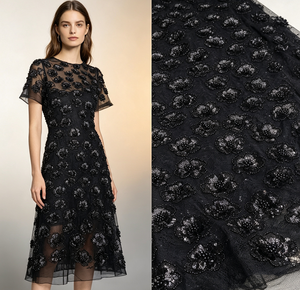 Tissu en dentelle noire 3D perlée à motifs floraux dispersés, broderie de sequins en grappe, vendu au mètre, plusieurs couleurs en stock, livraison rapide - Product Image 1