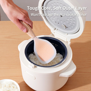 Cuillère à riz en silicone de qualité alimentaire avec manche en bois, spatule de service antiadhésive autoportante pour cuiseur à riz et préparation culinaire - Product Image 3
