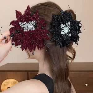 Pince à cheveux 13 cm pour <span class=keywords><strong>femme</strong></span>, style vintage, en tissu à paillettes rouge et <span class=keywords><strong>noir</strong></span>, avec fleur, strass en cristal, papillon, fleur, perle et pompon - Product Image 1