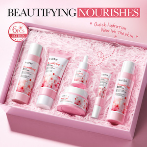 SADOER Coffret Cadeau Cosmétique 6 Pièces à la Cerise et Nicotinamide pour Rajeunissement, Nourrissage et Éclat de la Peau - Product Image 1