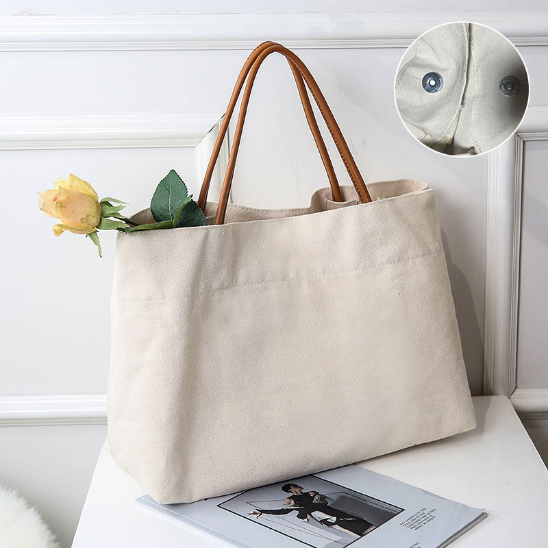 Bianco con bottone (L)