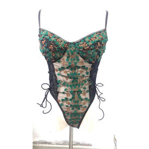 Bodysuit renda semi-sheer model petal Amerika terlaris, pakaian dalam seksi wanita dewasa, rajutan kontrol sedang dari bahan dacron - Product Image 2