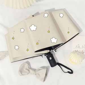 Parapluie pliant automatique OEM personnalisé avec logo, motif étoile et nuage, protection UPF50, revêtement noir, mignon et compact, pour femmes et filles, idéal soleil et pluie - Product Image 4