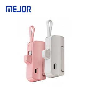 Cargador Portátil Tipo C USB Mini <span class=keywords><strong>de</strong></span> 5000 mAh con Soporte para Teléfono, Logotipo Personalizado, Cargador <span class=keywords><strong>de</strong></span> Respaldo Portátil - Product Image 3