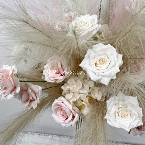 Usine Nouveau Design Table De Mariage Artificielle Centre De Table Arrangement De Fleurs Herbe De La Pampa Boule De Fleurs pour Mariage - Product Image 5