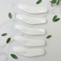 SEEME Cuillère à crème pour masque de soin de la peau en plastique blanc