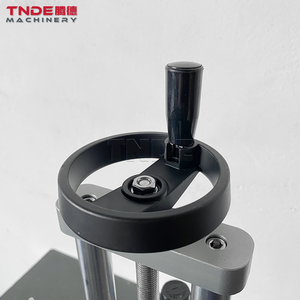 Máquina de sellado de tapas de perfume para embalaje semiautomático de escritorio, bomba de pulverización neumática, máquina de embalaje de perfume - Product Image 3