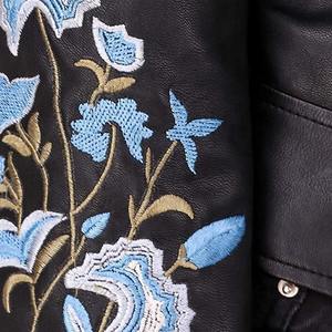 Veste en cuir véritable pour femmes, style moto, imprimé matelassé brut noir, mode printemps, automne et hiver - Product Image 6