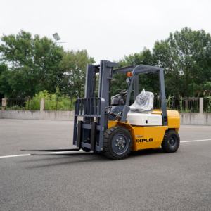 Raues Gelände 3,5 Tonnen Diesels tapler für den Außenbereich Pneumatische Reifen für den Holzhof - Product Image 6