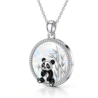 Collier avec pendentif en opale de feu blanche Panda mignon