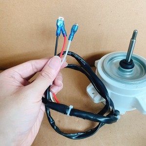 Moteur AC YYS35-6 80 mm monophasé 100 tr/min à montage sur bride pour climatiseur - Product Image 1