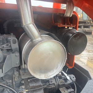 Excavadora Usada Doosan DH55 Ideal para Contratistas y Empresas de Construcción - Product Image 6