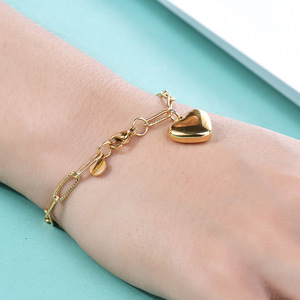 Bracelet en acier inoxydable en forme de cœur, couleur or, bijoux à breloques, cadeau pour femmes - Product Image 2