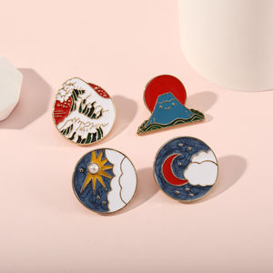 Vintage soleil lune <span class=keywords><strong>mont</strong></span> Fuji vagues émail perle broches broches classique métal rond épinglette <span class=keywords><strong>dame</strong></span> Baroque manteau vêtements Badges - Product Image 3