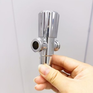 Válvula angular de acero inoxidable Tenglida 1088 con acabado cromado, rosca macho, para agua caliente y fría, para inodoro y calentador de agua. - Product Image 3