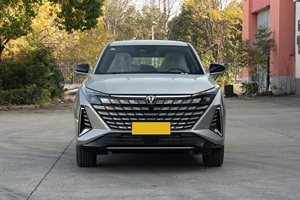 Changan UNI-Z Híbrido 2024 Blue Whale Smart IDD 125KM Modelo Líder Volante a la Izquierda Transmisión Automática Cuero ACC FWD <span class=keywords><strong>SUV</strong></span> Usado - Product Image 2