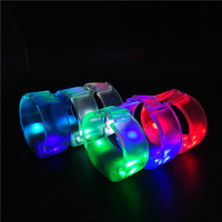 Bracelet LED lumineux pour concert, activé par le son, rythmique, avec télécommande DMX, pour événements