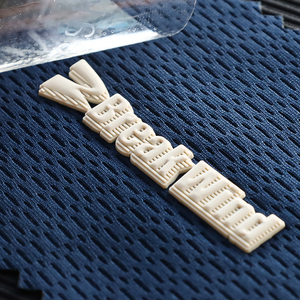 Toppa di gomma personalizzata <span class=keywords><strong>in</strong></span> fabbrica <span class=keywords><strong>in</strong></span> Silicone per trasferimento termico 3D effetto marchio rilievo rilievo Logo Branding ferro sull'etichetta - Product Image 3