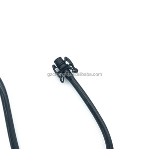 ท่อส่งน้ำหม้อน้ำ 8V2Z8B081B 1706845 1826328 8V218C012AG CN118C012AA 8V218C012AE 1546444 สำหรับรถฟอร์ด เฟียสต้า อีโคสปอร์ต - Product Image 4