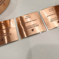 Plaques de nom en métal doré en relief 3D personnalisées - Étiquettes de bouteille de gin vintage de luxe